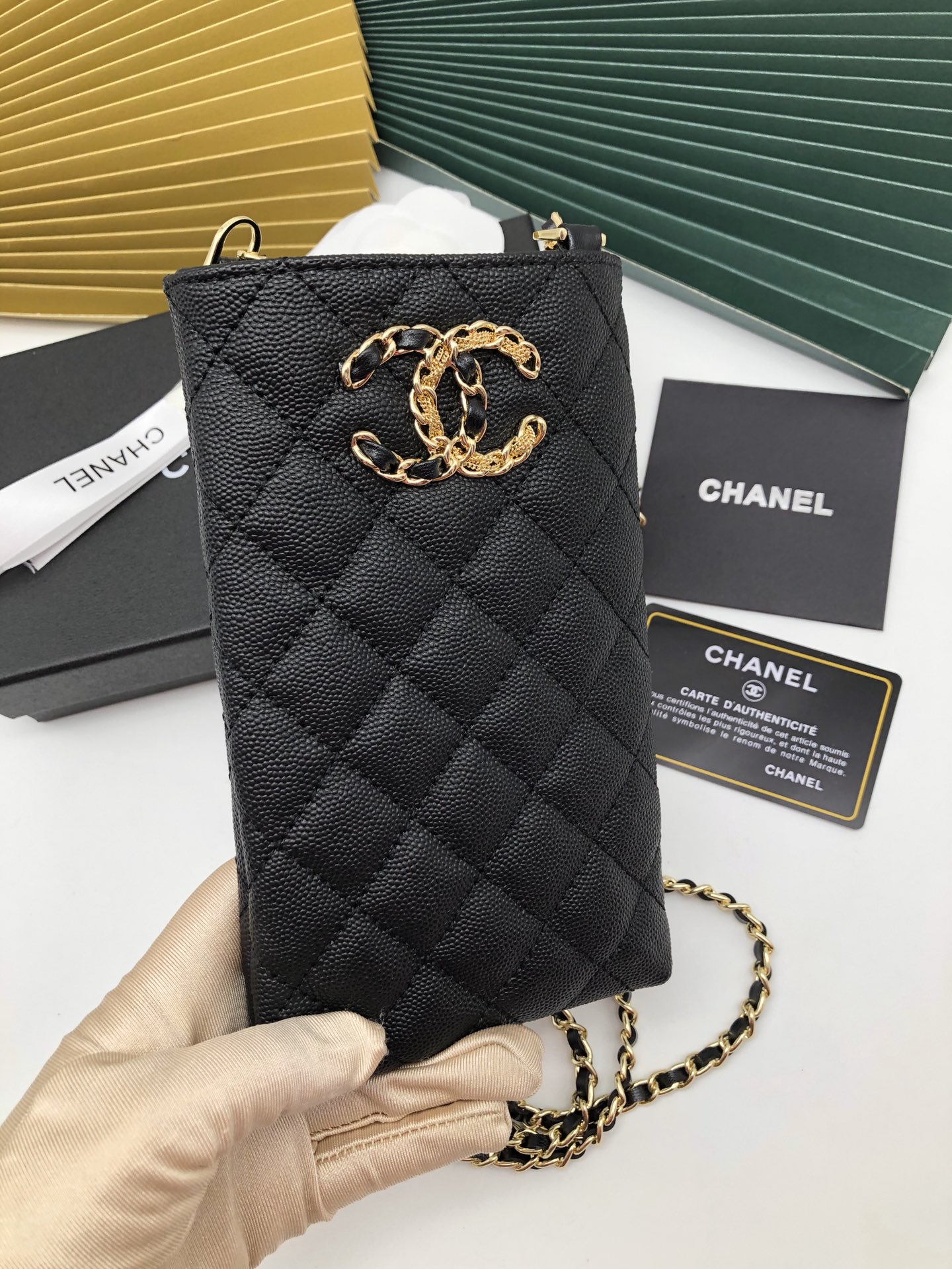 芸能人愛用Chanel シャネル 実物の写真 N品スーパーコピー財布代引き対応国内発送後払い安全必ず届く優良サイト